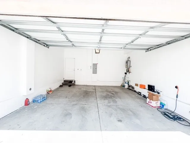 $889,000 | 9237 Wakefield Avenue, Unit 6, Panorama City, CA 91402