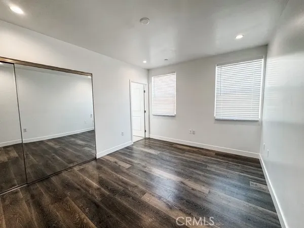 $889,000 | 9237 Wakefield Avenue, Unit 6, Panorama City, CA 91402
