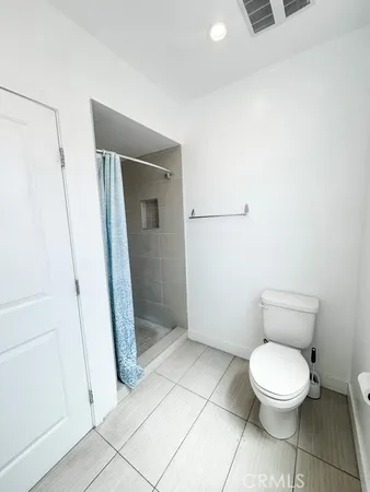 $889,000 | 9237 Wakefield Avenue, Unit 6, Panorama City, CA 91402