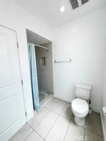 $889,000 | 9237 Wakefield Avenue, Unit 6, Panorama City, CA 91402