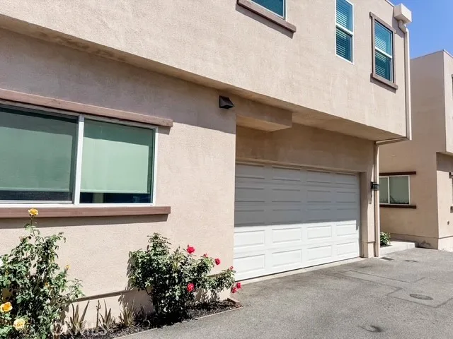 $889,000 | 9237 Wakefield Avenue, Unit 6, Panorama City, CA 91402