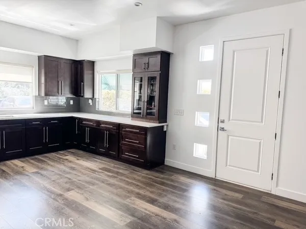 $889,000 | 9237 Wakefield Avenue, Unit 6, Panorama City, CA 91402