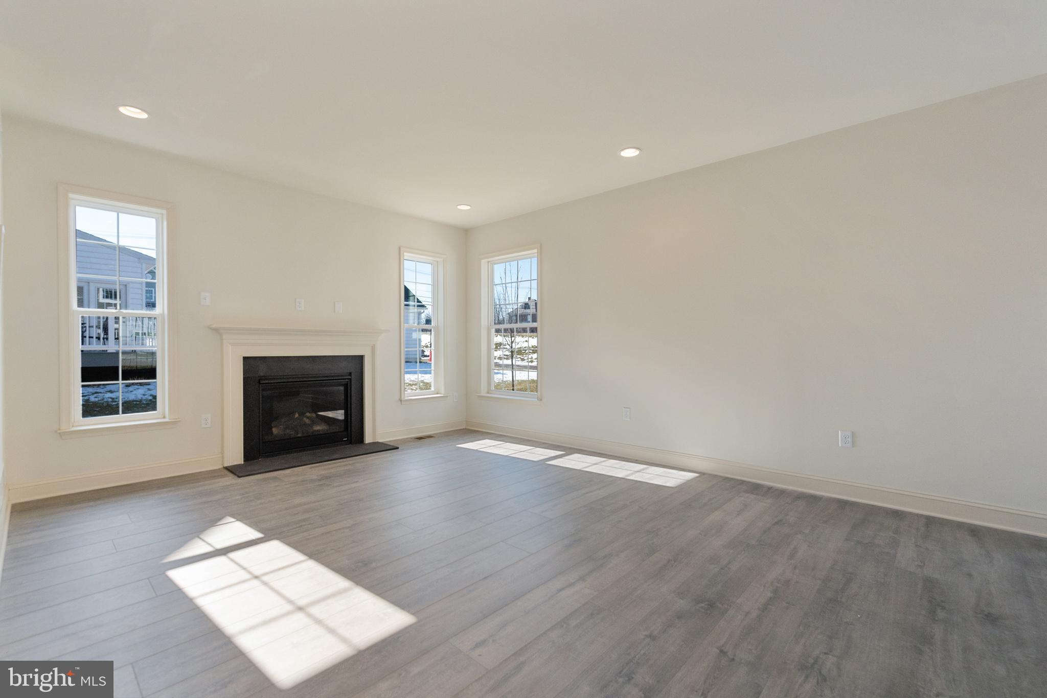 6 George Washington Way Spring City, PA 19475 - Photo 17 of 37 Family Room