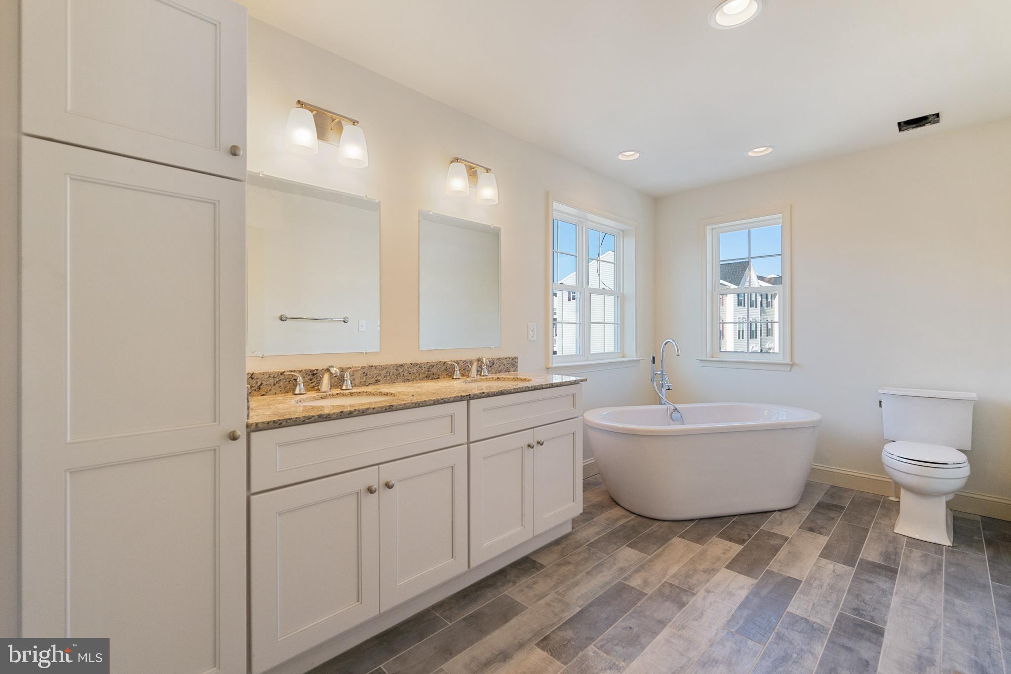 6 George Washington Way Spring City, PA 19475 - Photo 24 of 37 Master Bathroom