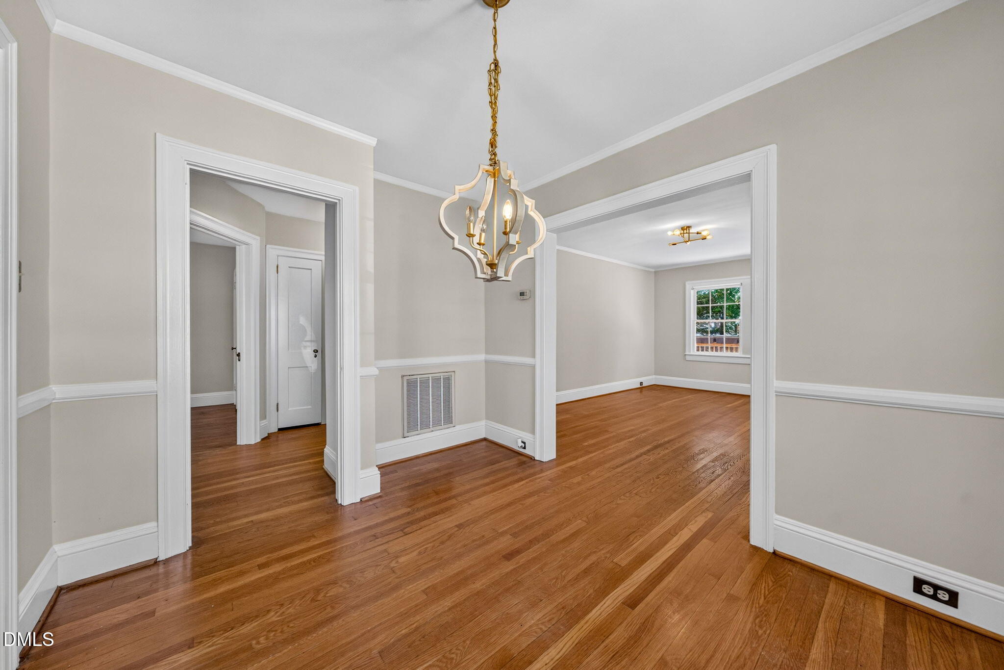 1829 Arlington Street Raleigh, NC 27608 - Photo 11 of 39 17-web-or-mls-1829 Arlington Street - 17