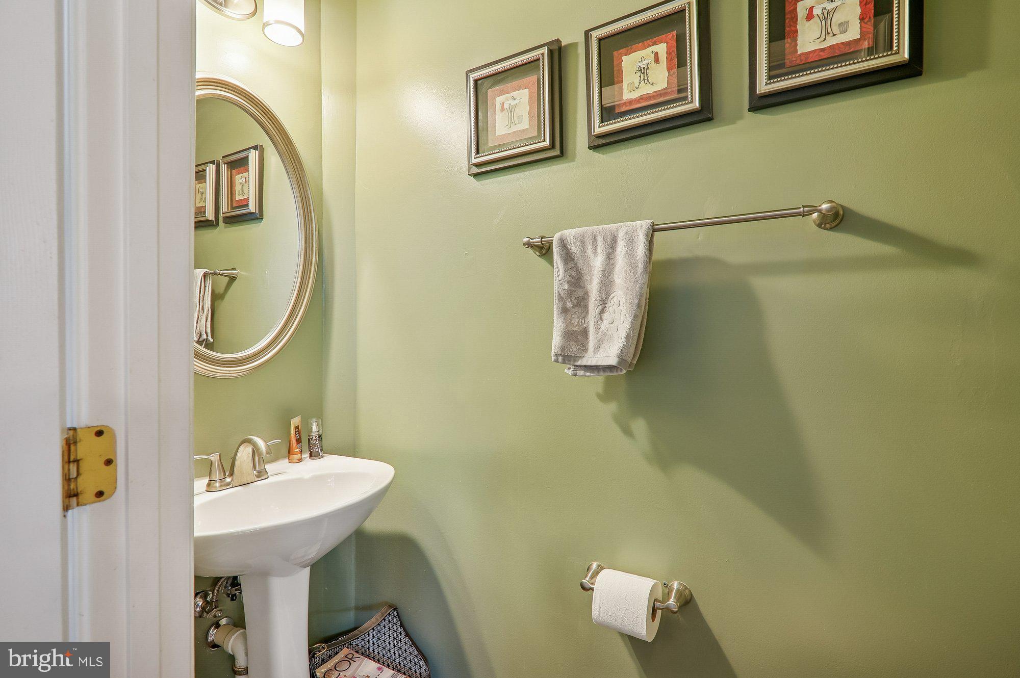 6908 Bitternut Court Fort Washington, MD 20744 - Photo 16 of 69 Powder Room