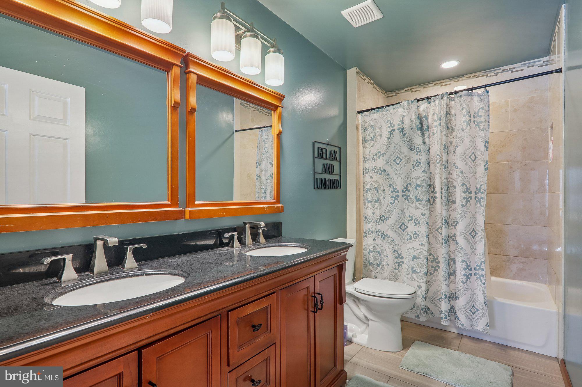 6908 Bitternut Court Fort Washington, MD 20744 - Photo 18 of 69 Hall Full Bath