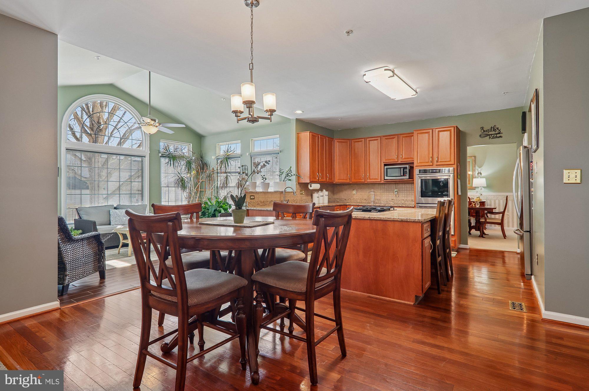 6908 Bitternut Court Fort Washington, MD 20744 - Photo 5 of 69 Breakfast Area