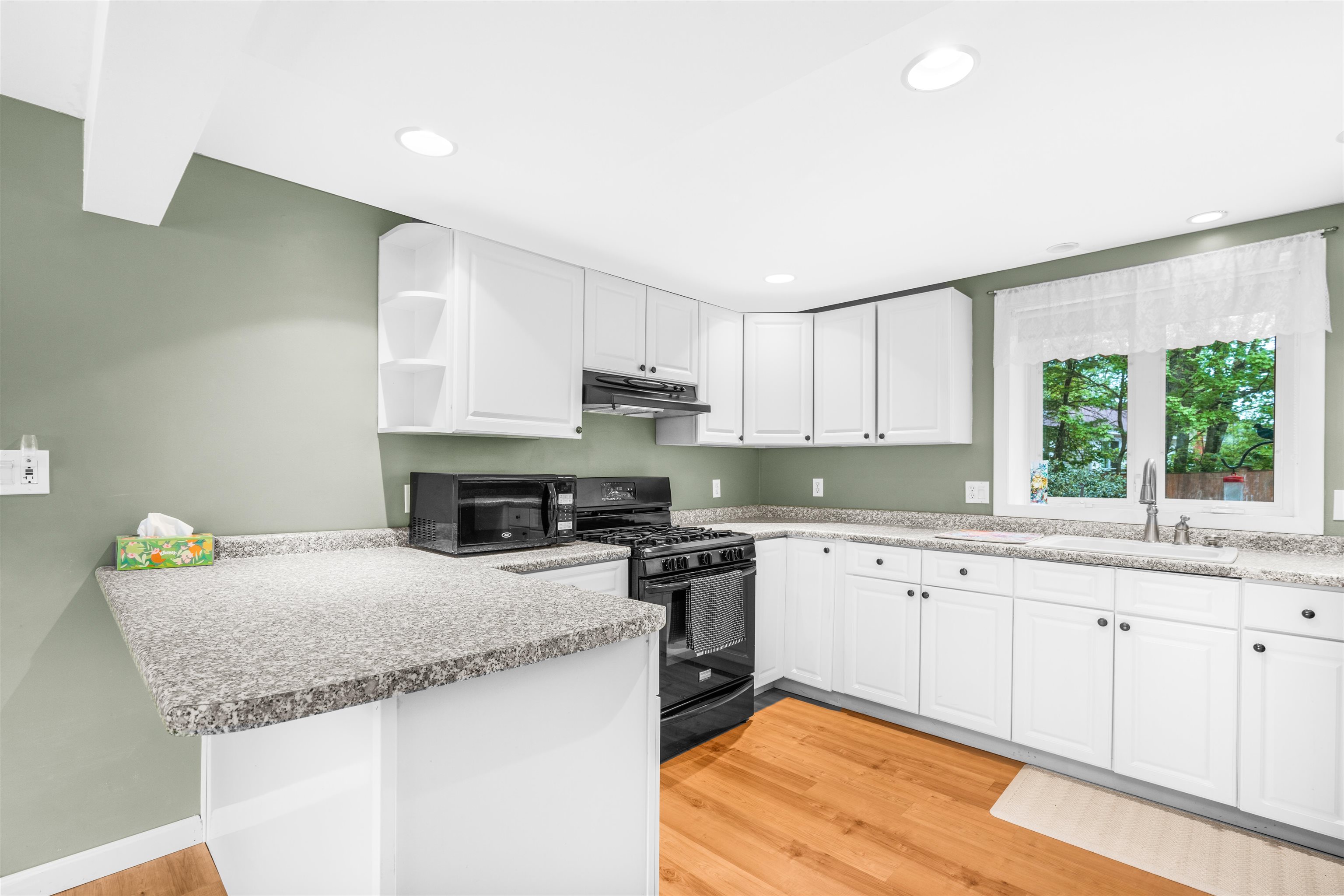 2 Curt Road Merrimack, NH 03054 - Photo 24 of 40