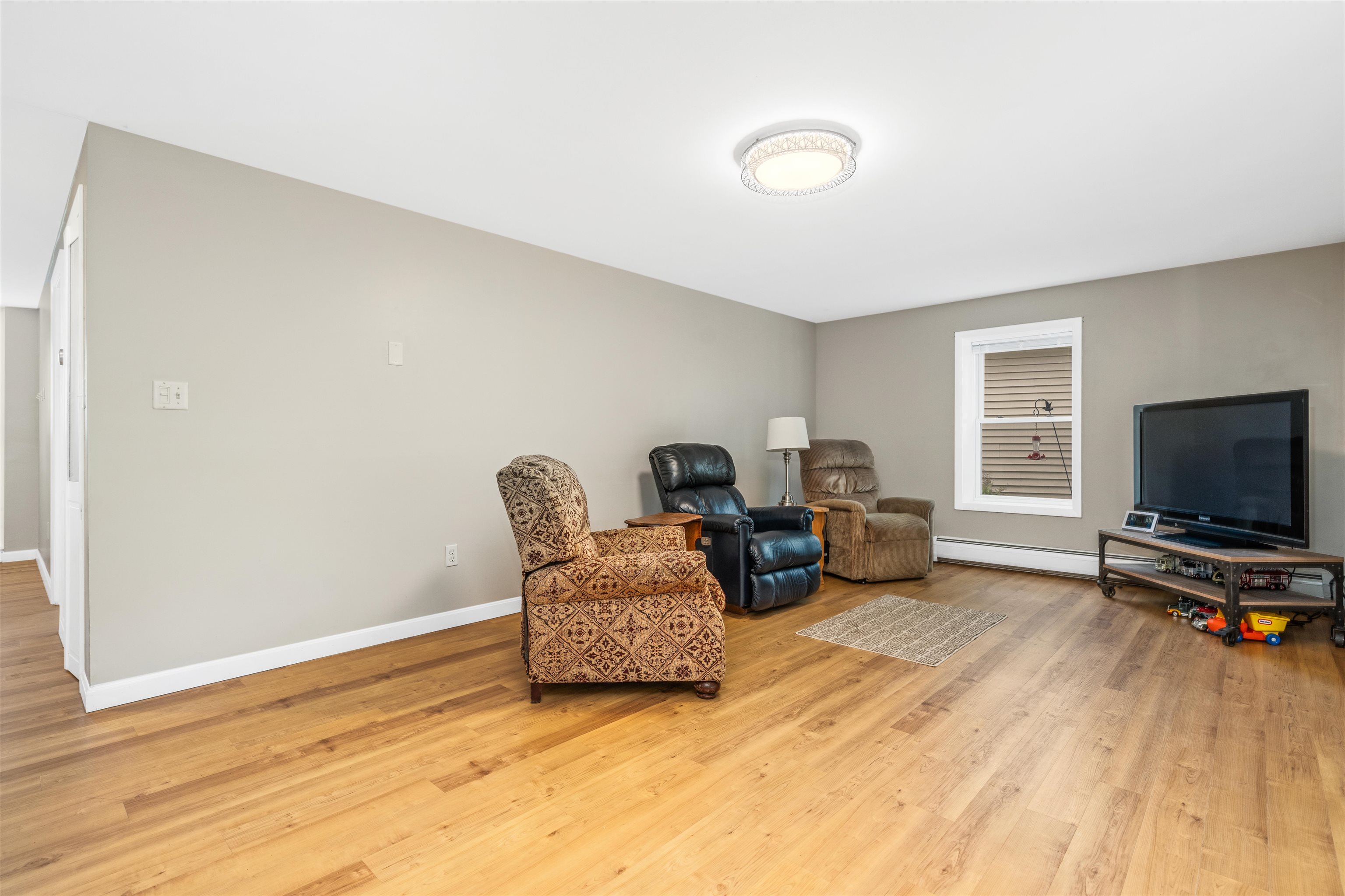 2 Curt Road Merrimack, NH 03054 - Photo 29 of 40