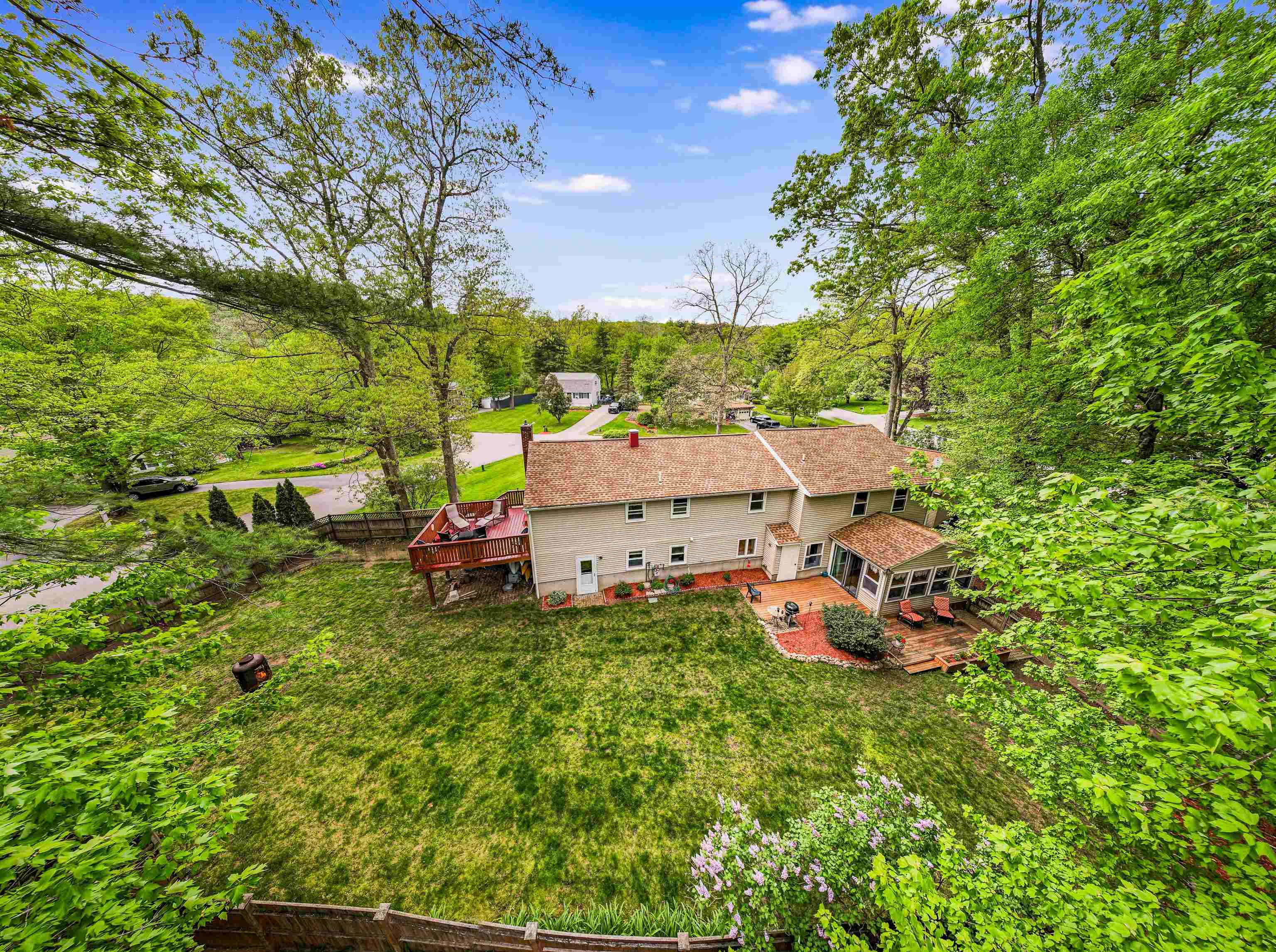 2 Curt Road Merrimack, NH 03054 - Photo 3 of 40