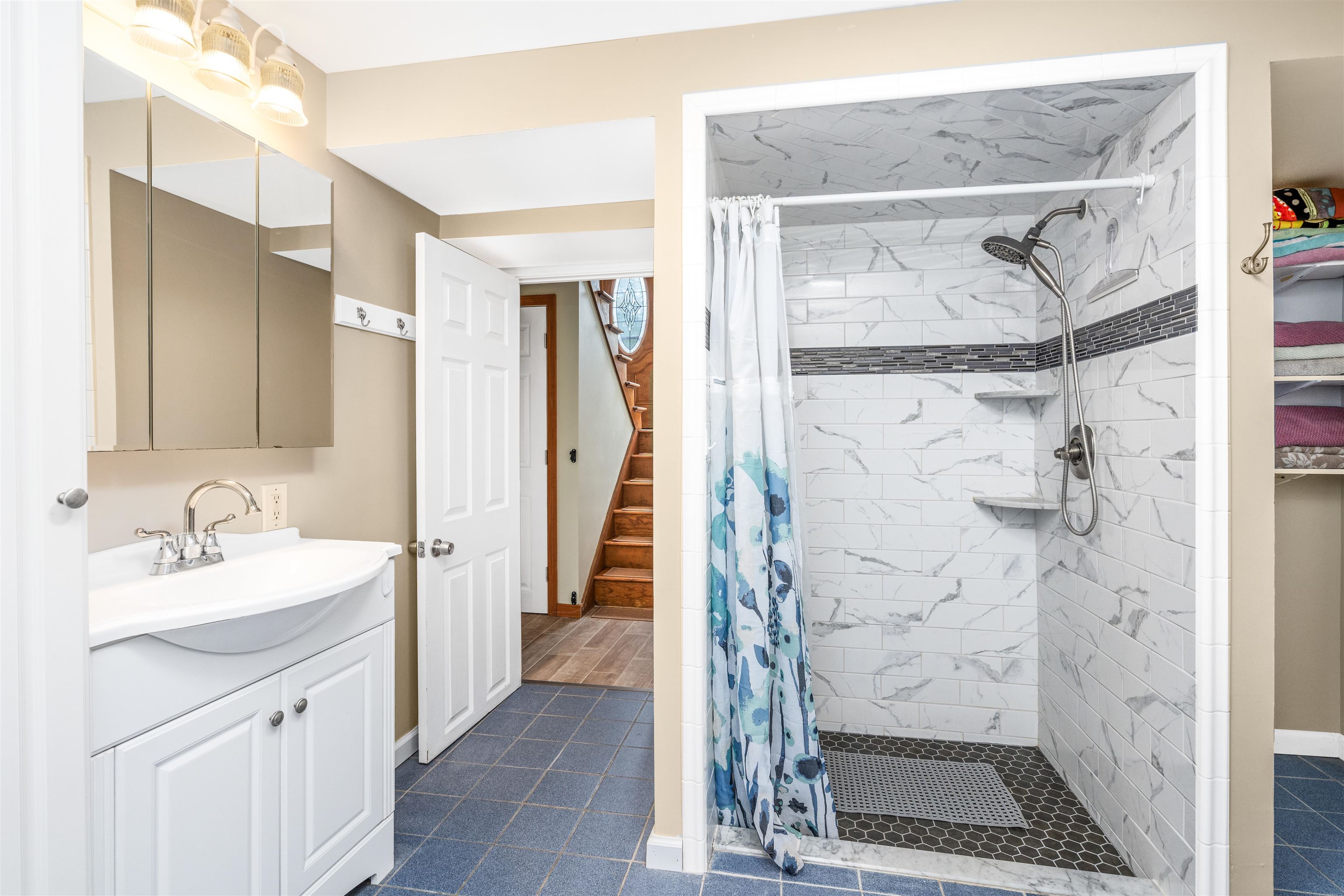 2 Curt Road Merrimack, NH 03054 - Photo 33 of 40