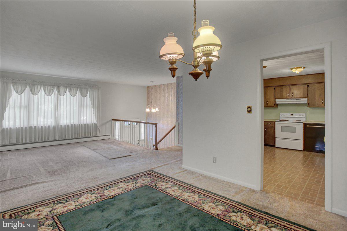 1355 Siloam Road Chambersburg, PA 17201 - Photo 7 of 29
