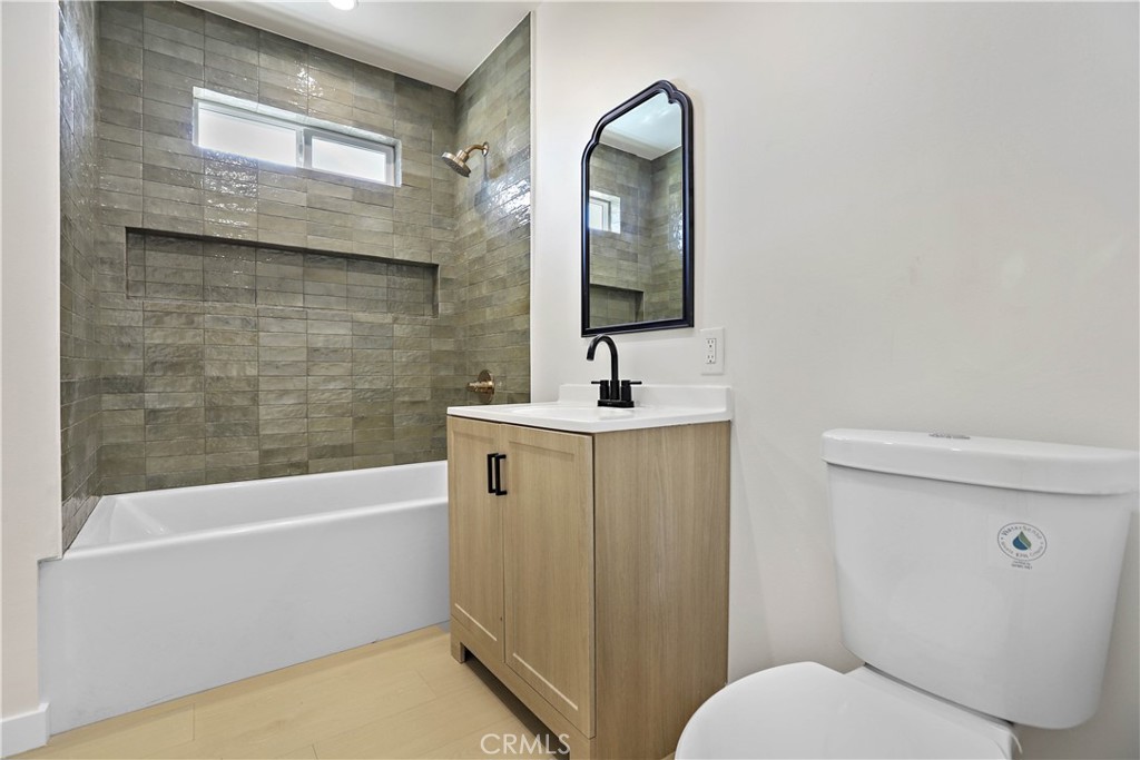 922 West School Street Compton, CA 90220 - Photo 15 of 30