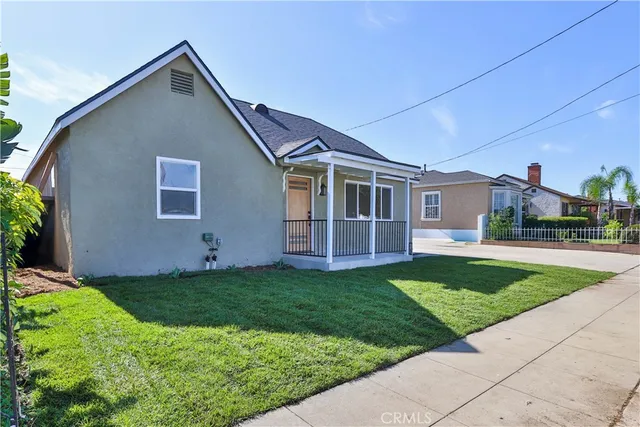 $639,000 | 922 West School Street, Compton, CA 90220