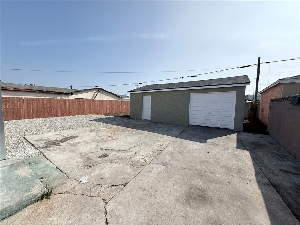 922 West School Street Compton, CA 90220 - Photo 24 of 30