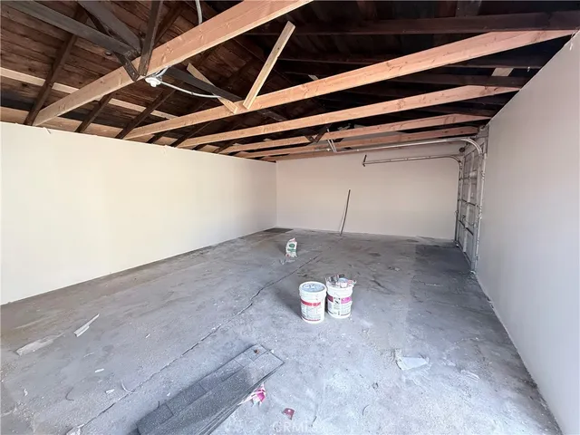 $639,000 | 922 West School Street, Compton, CA 90220