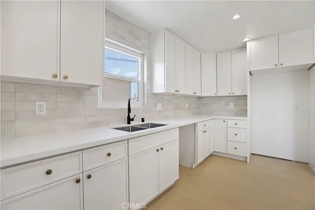 $639,000 | 922 West School Street, Compton, CA 90220