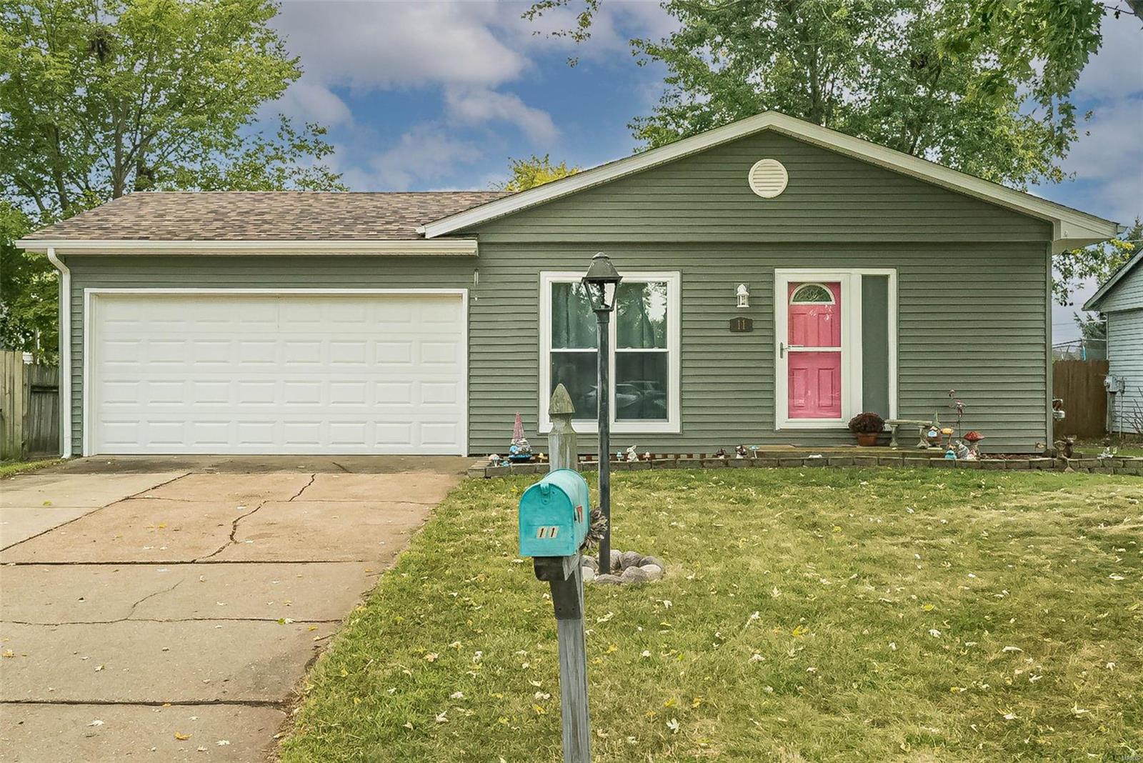 11 Hunting Creek Road St. Peters, MO 63376 - Photo 1 of 27