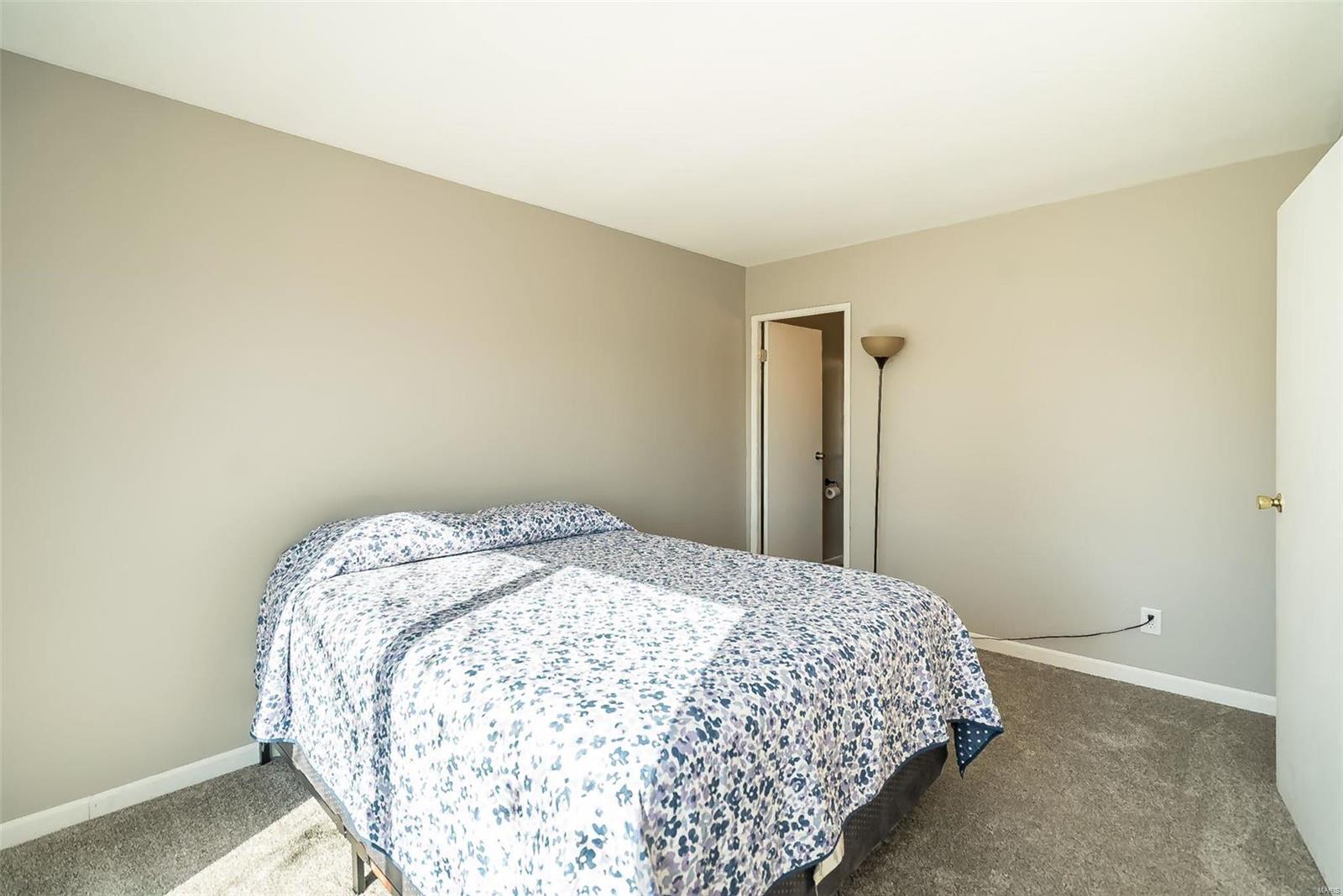 11 Hunting Creek Road St. Peters, MO 63376 - Photo 11 of 27