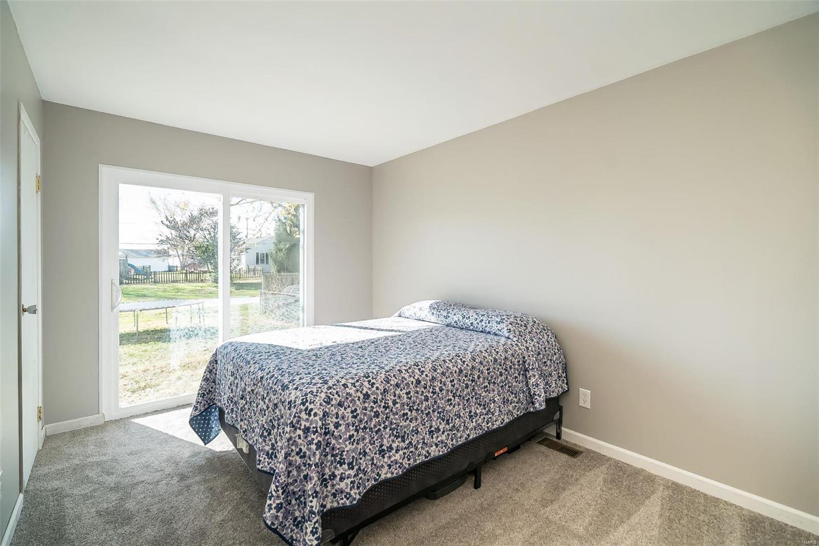 11 Hunting Creek Road St. Peters, MO 63376 - Photo 13 of 27