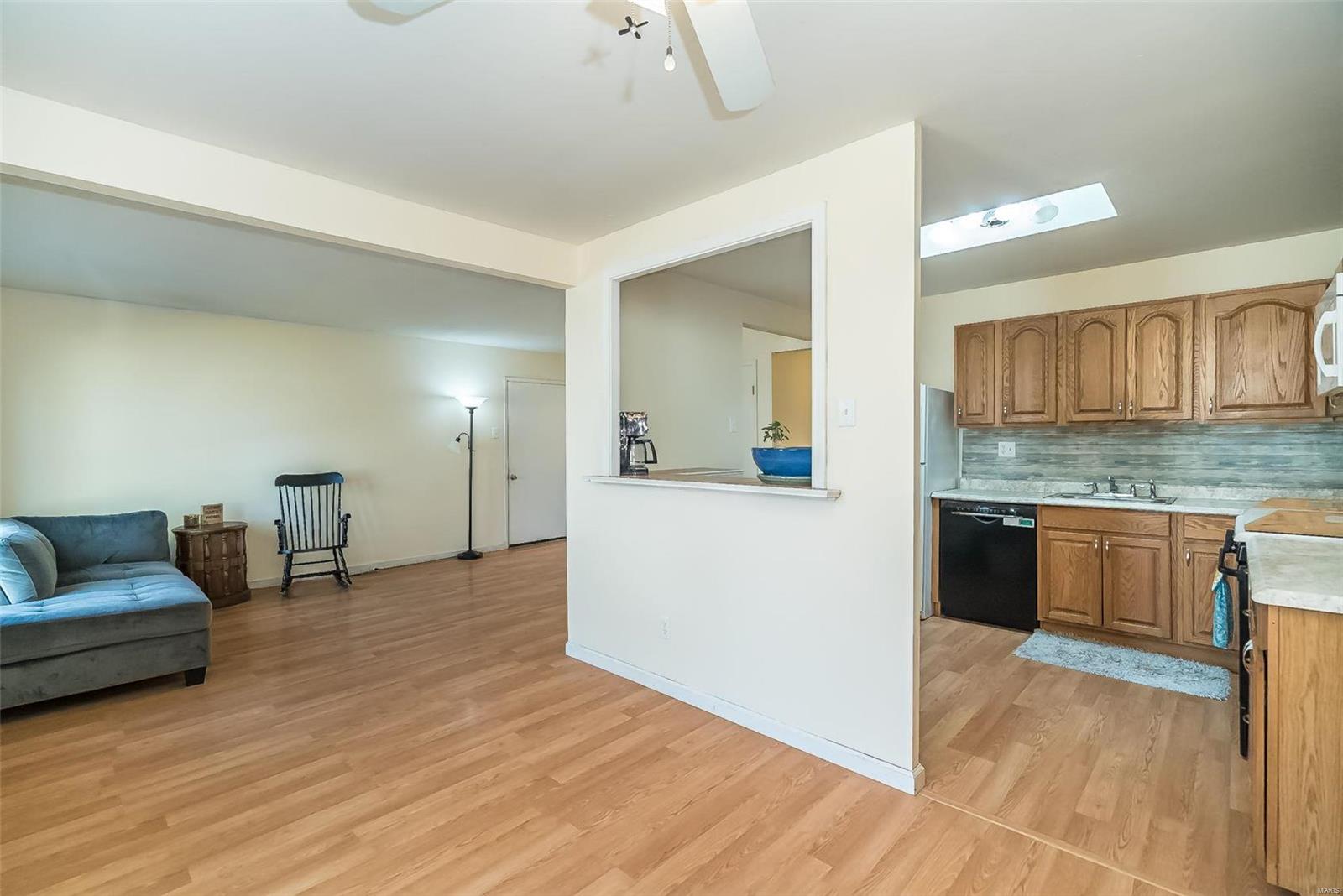 11 Hunting Creek Road St. Peters, MO 63376 - Photo 5 of 27