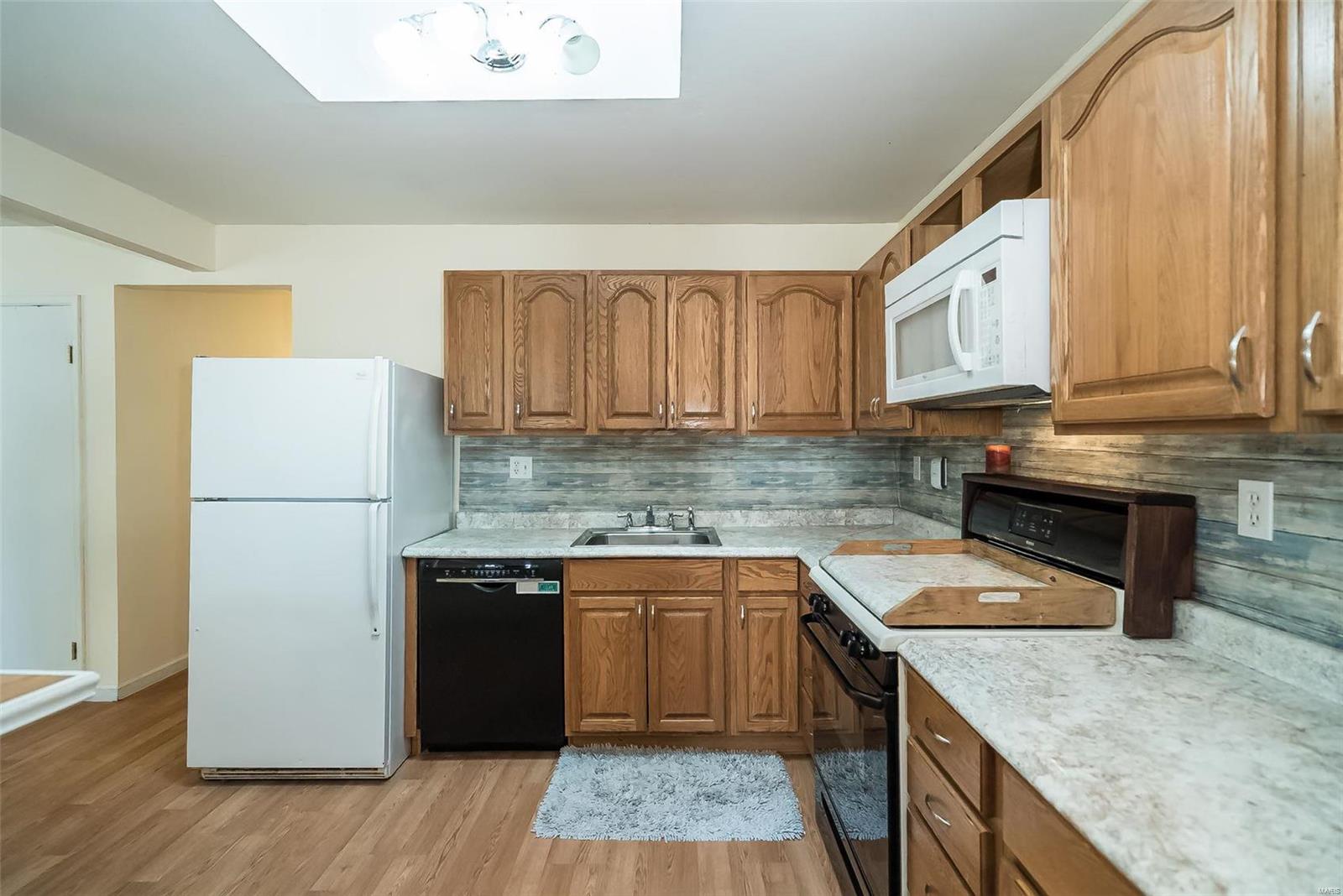 11 Hunting Creek Road St. Peters, MO 63376 - Photo 6 of 27