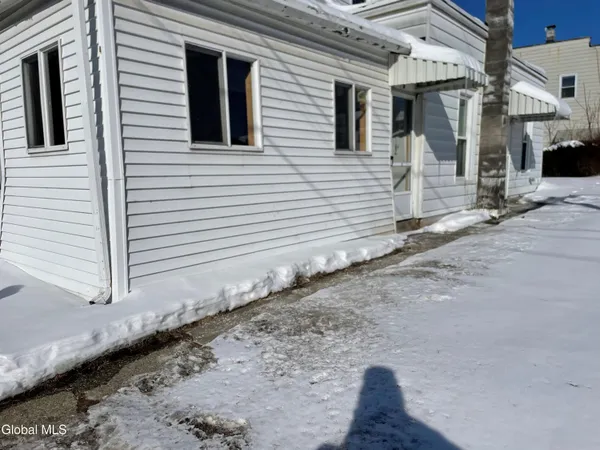 $240,000 | 3 Lafayette Street, Green Island, NY 12183