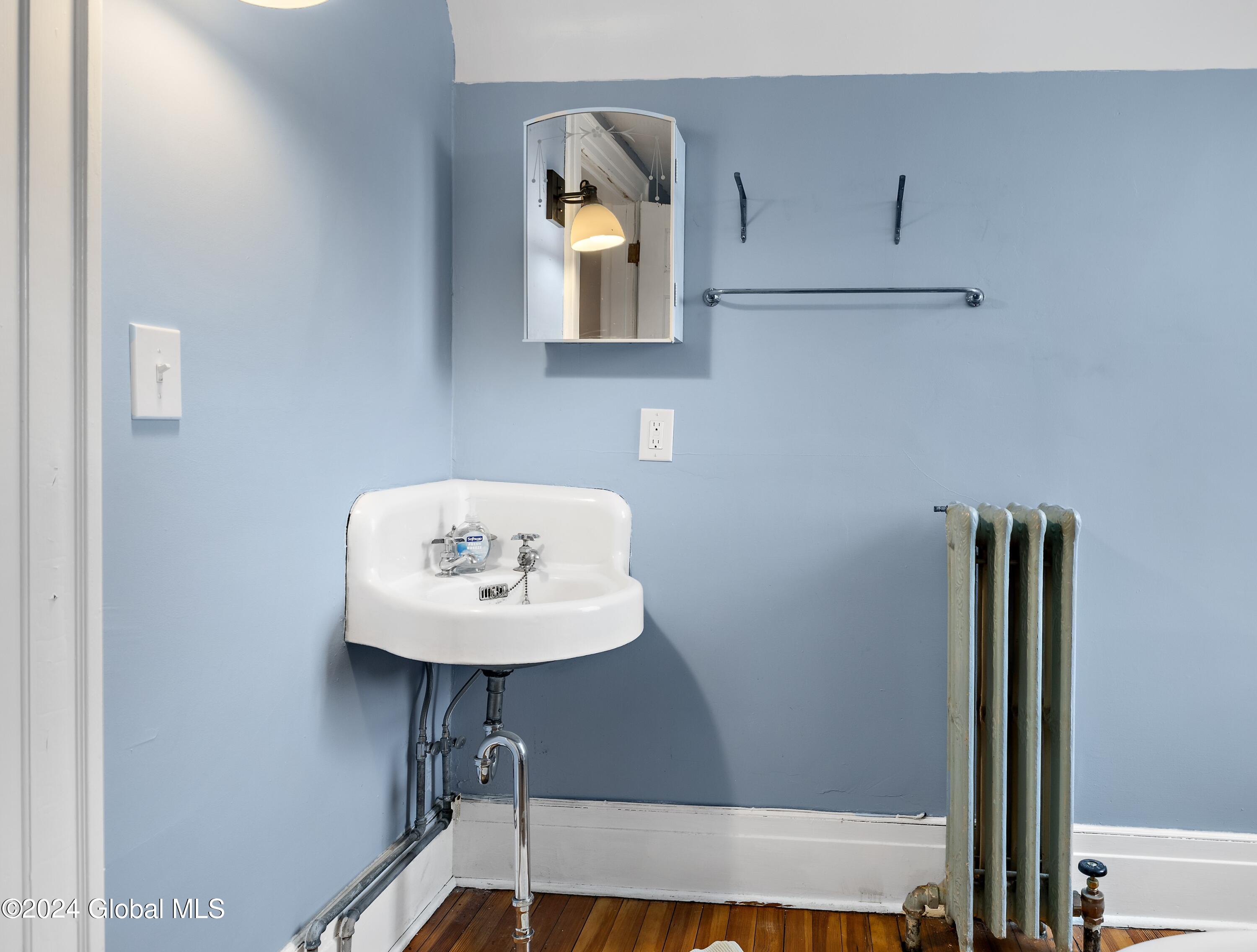 1186 Lowell Road Schenectady, NY 12308 - Photo 39 of 44 1 (9)