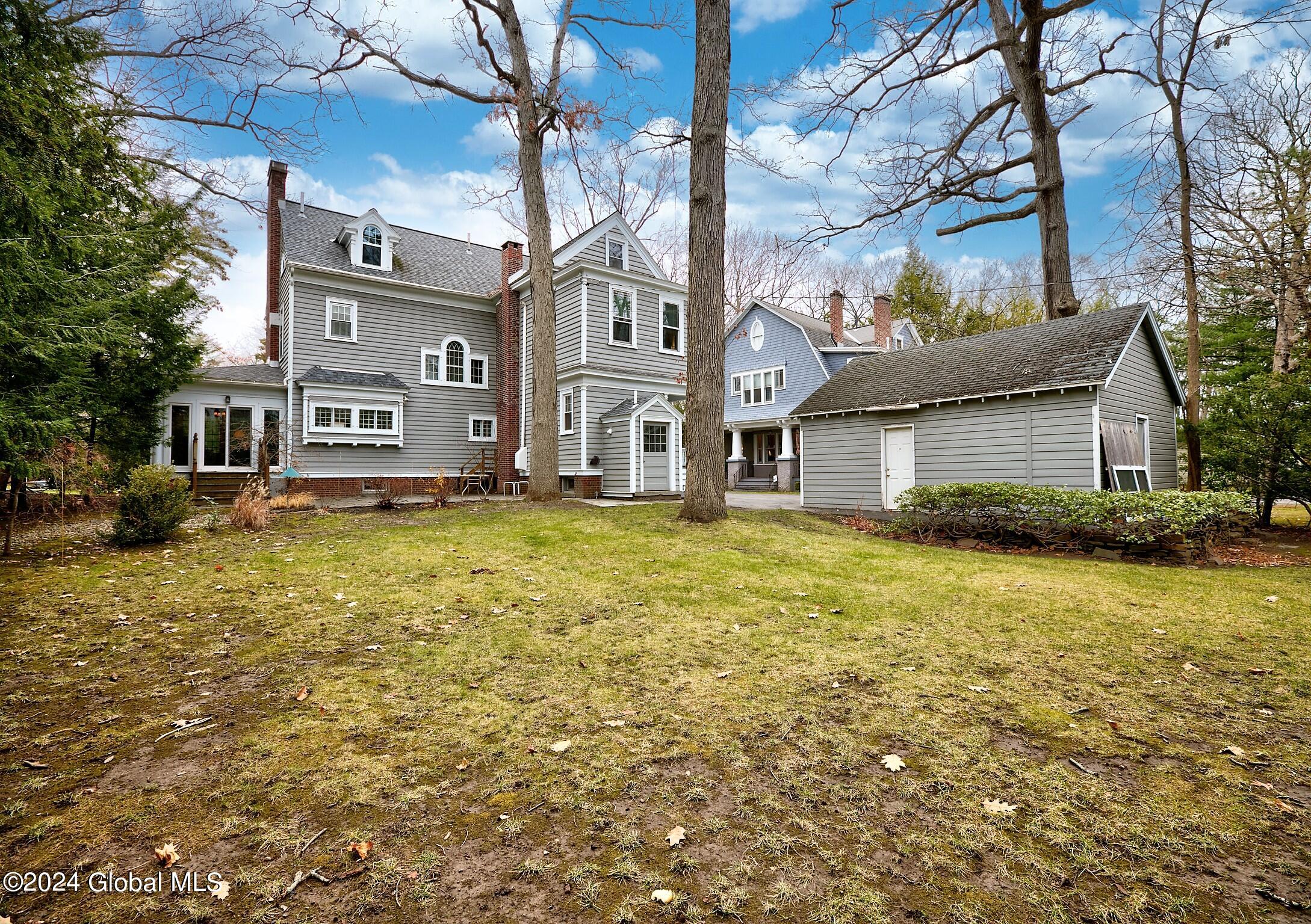 1186 Lowell Road Schenectady, NY 12308 - Photo 43 of 44 46
