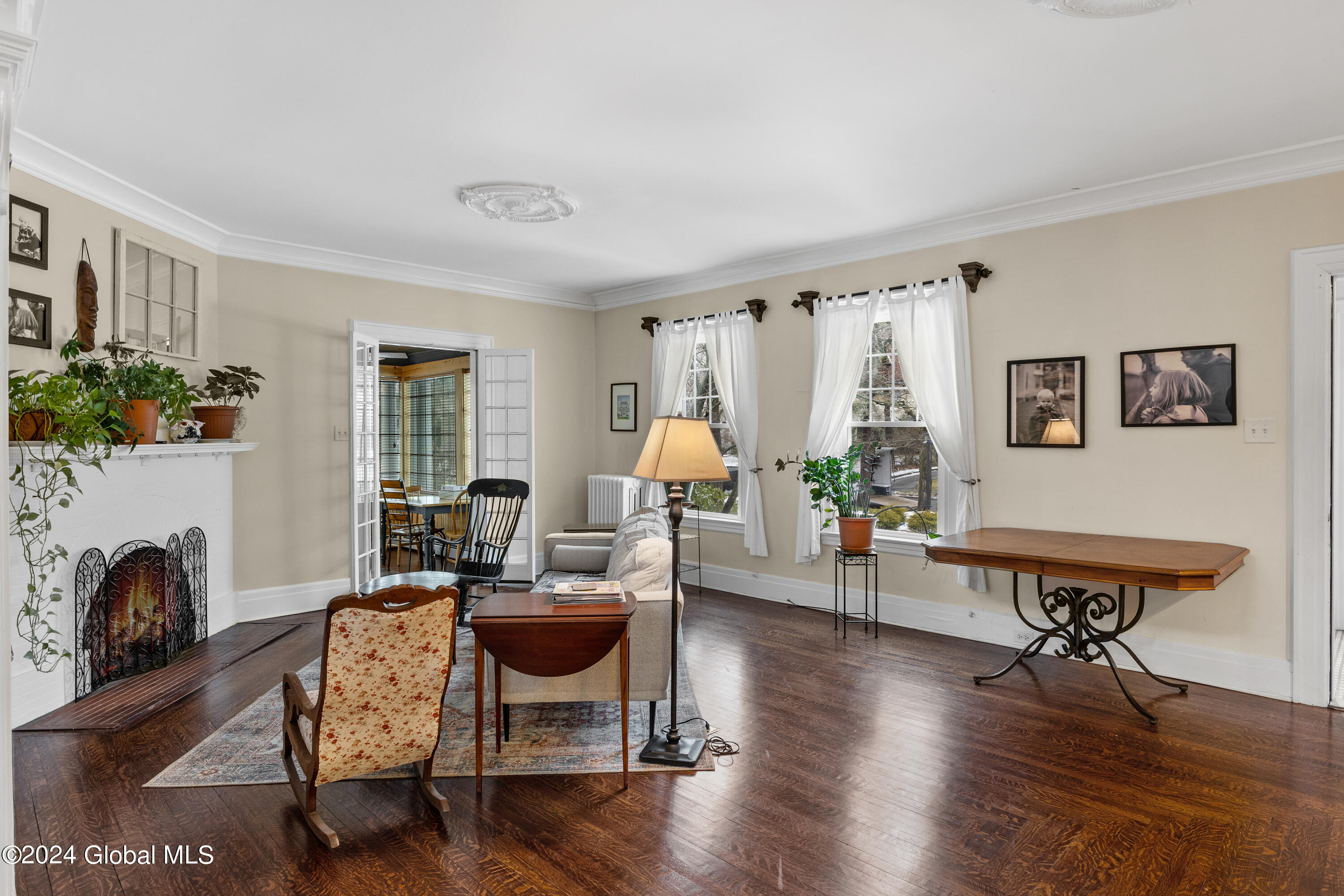 1186 Lowell Road Schenectady, NY 12308 - Photo 9 of 44 1 (24)