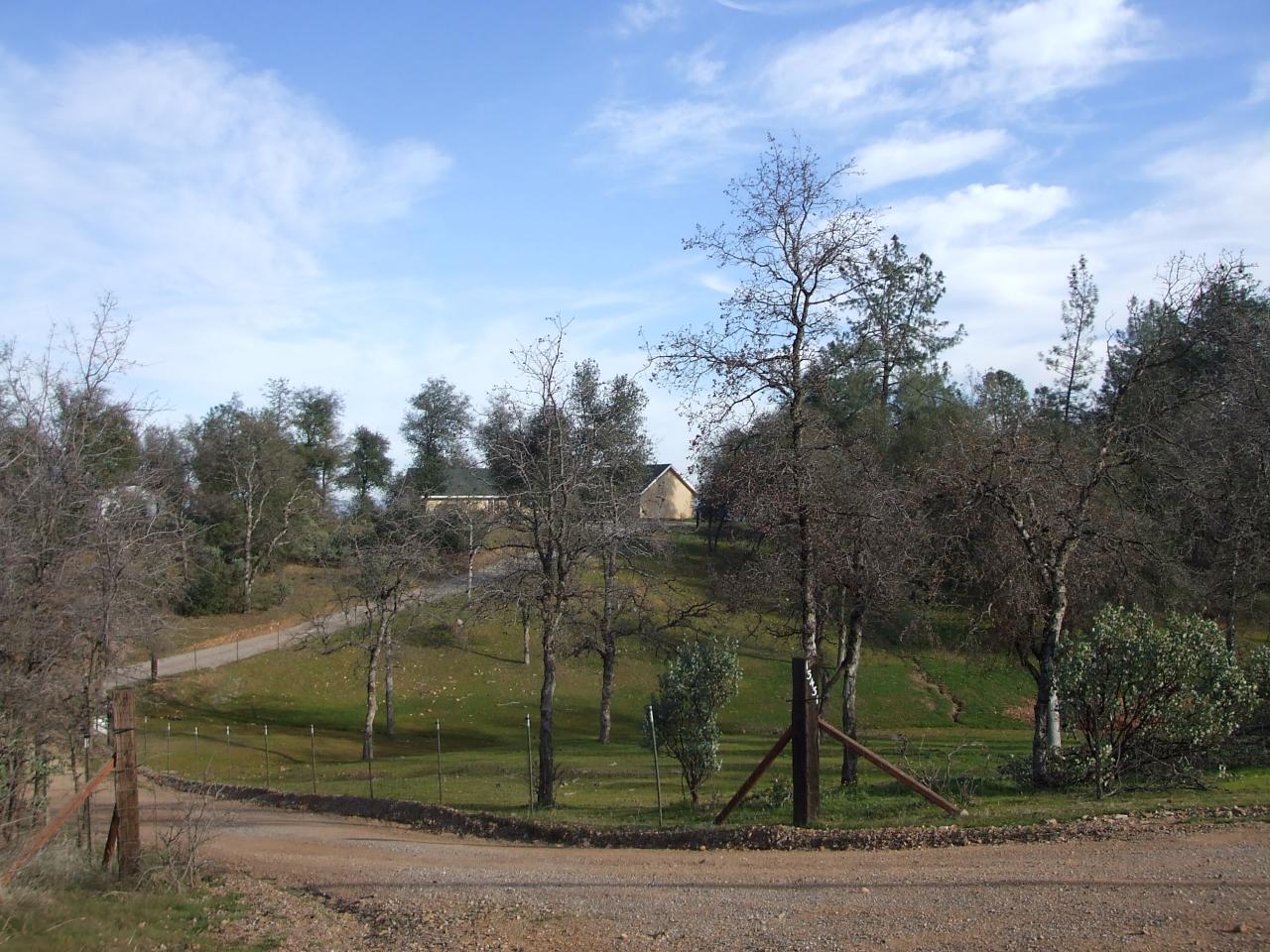 13431 Intermountain Road Redding, CA 96003 - Photo 1 of 49 a view of a park