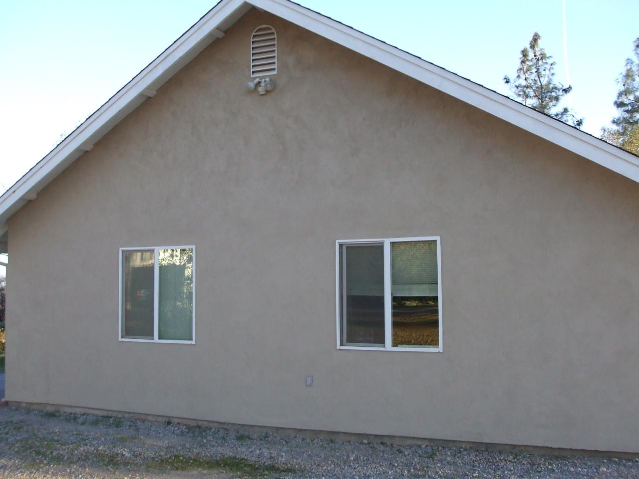 13431 Intermountain Road Redding, CA 96003 - Photo 23 of 49 a front view of a house