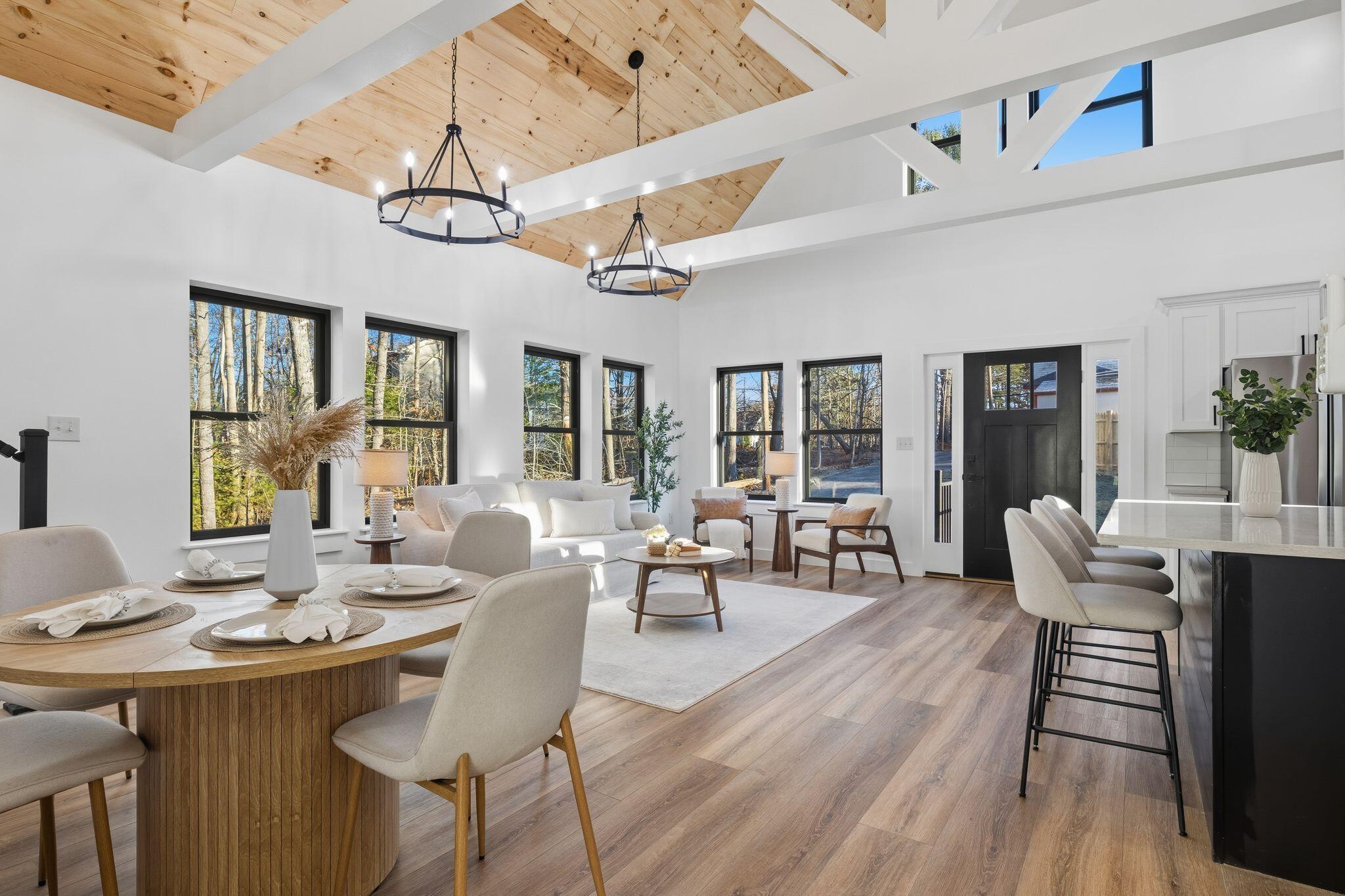 39 Tenney Hill Road Kittery, ME 03905 - Photo 5 of 35 39 Tenney Hill Rd, Kittery