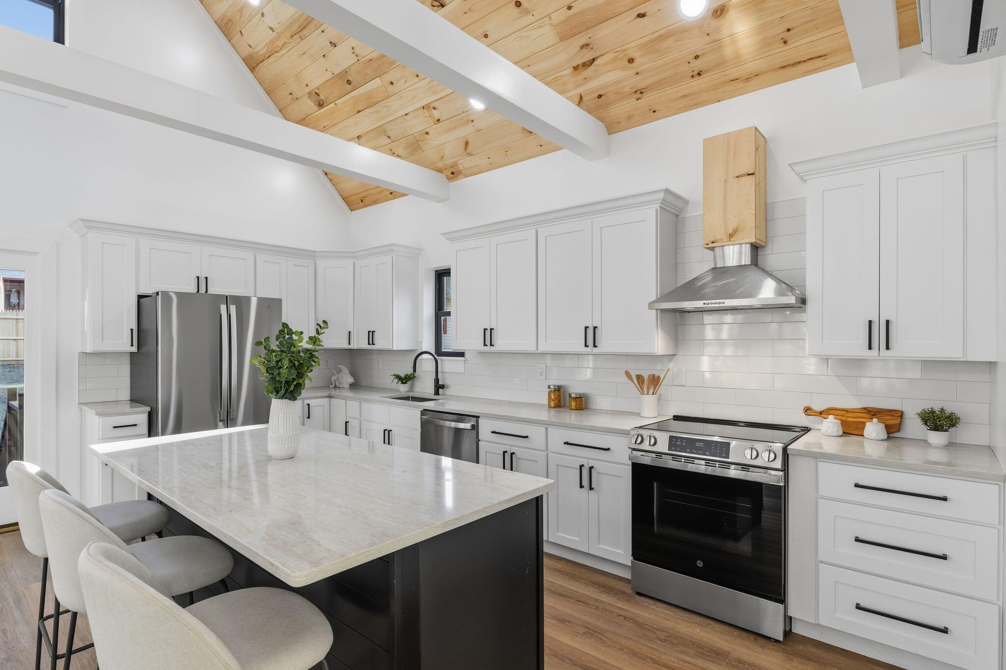 39 Tenney Hill Road Kittery, ME 03905 - Photo 6 of 35 39 Tenney Hill Rd, Kittery