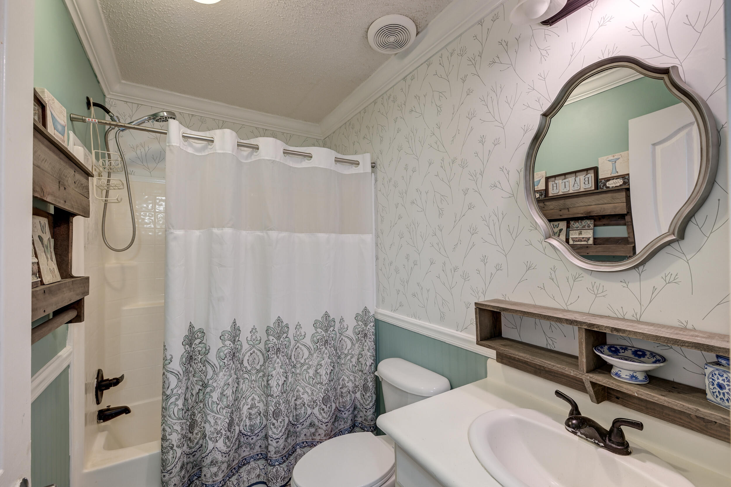157 Gallashaw Road Summerville, SC 29483 - Photo 55 of 90 155 Gallashaw Rd-70