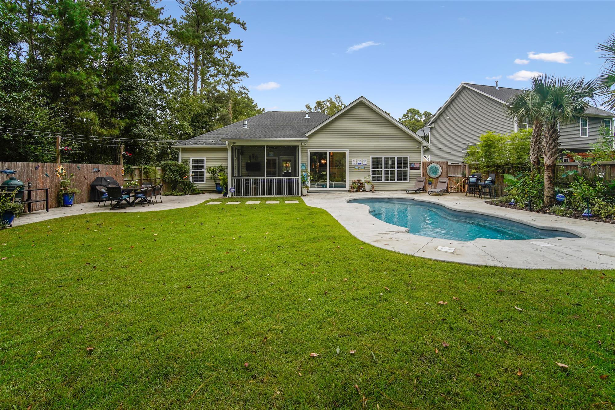 3498 Field Planters Road Johns Island, SC 29455 - Photo 1 of 28 Backyard