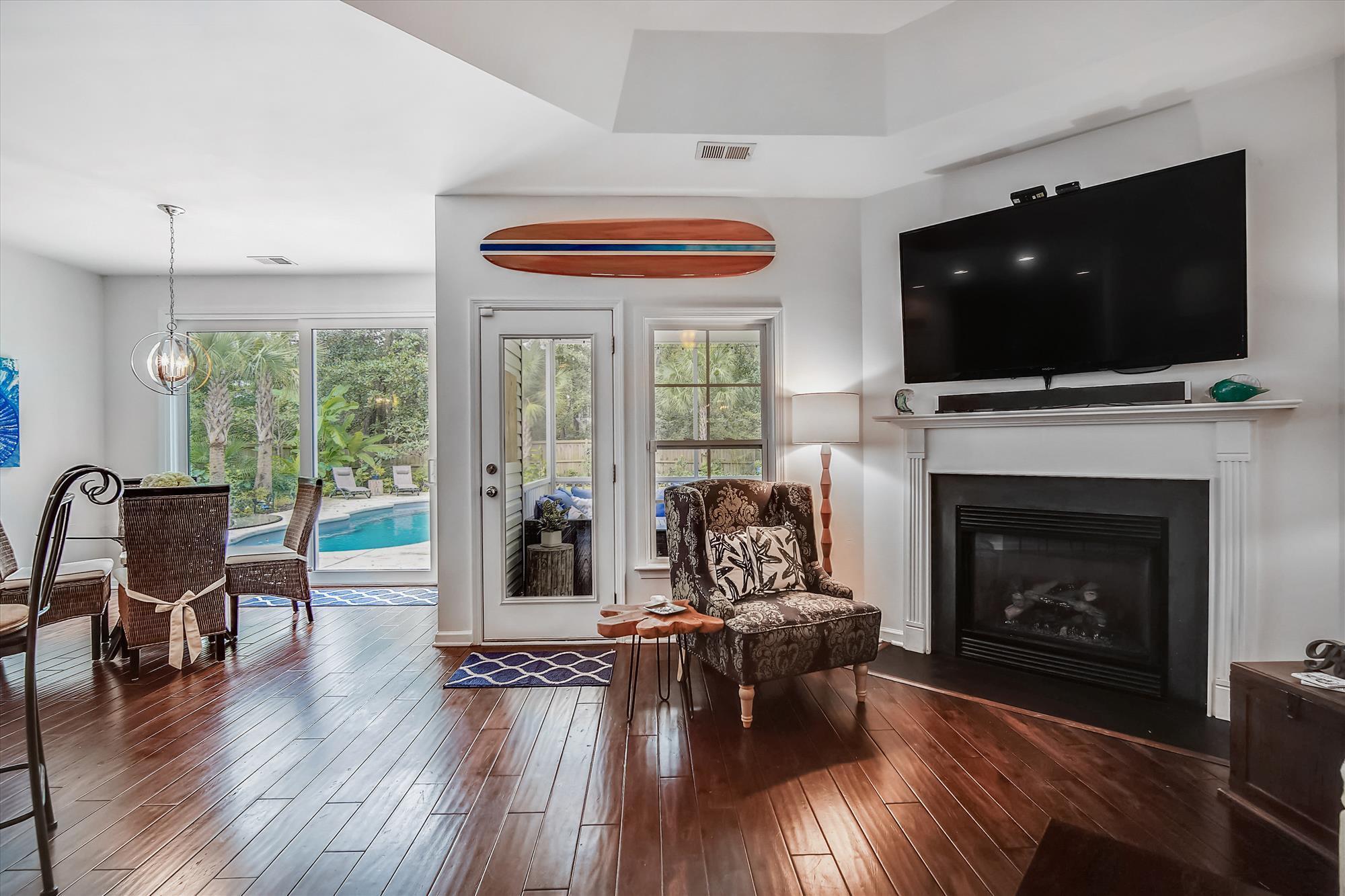 3498 Field Planters Road Johns Island, SC 29455 - Photo 11 of 28 Family Room