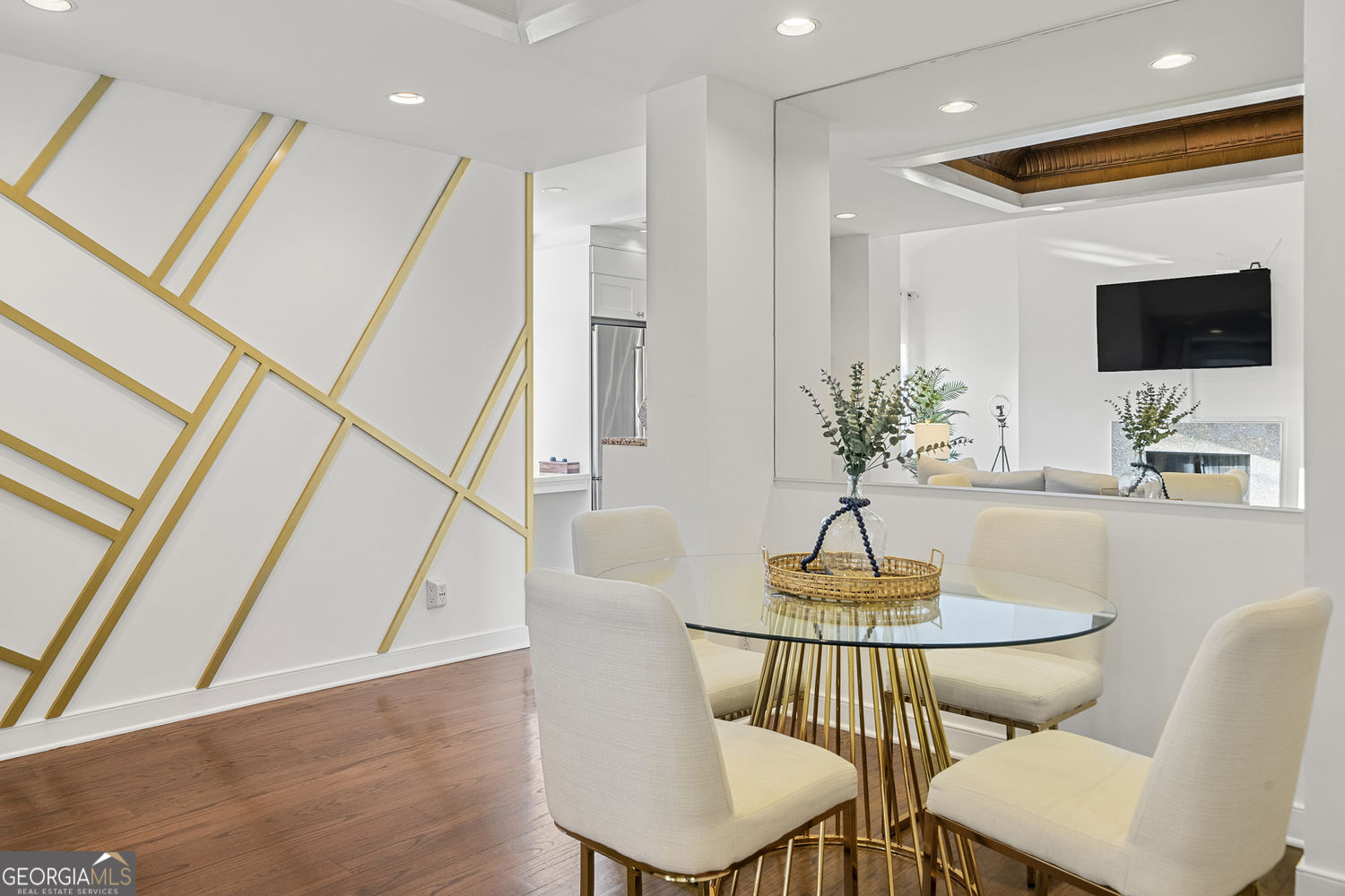 2840 Peachtree Road, Unit 502 Atlanta, GA 30305 - Photo 4 of 27