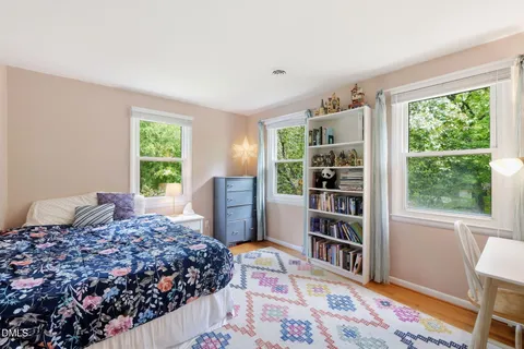 $735,000 | 304 Plum Lane, Chapel Hill, NC 27517