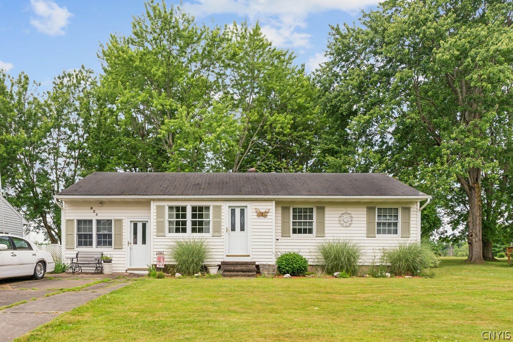 824 West 3rd St South  