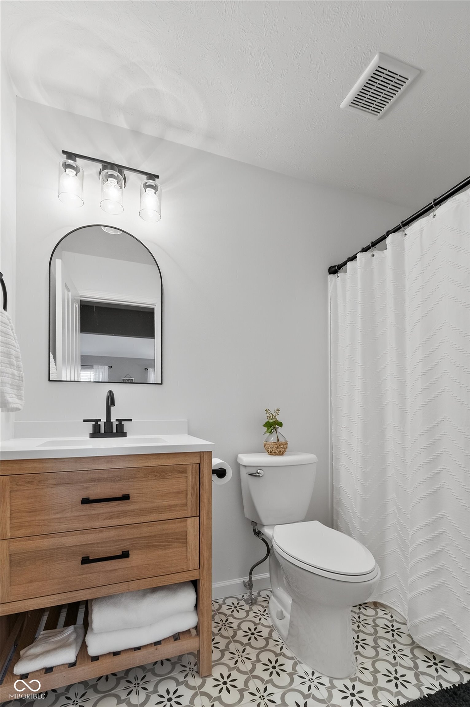 9050 Sparta Drive Fishers, IN 46038 - Photo 22 of 32