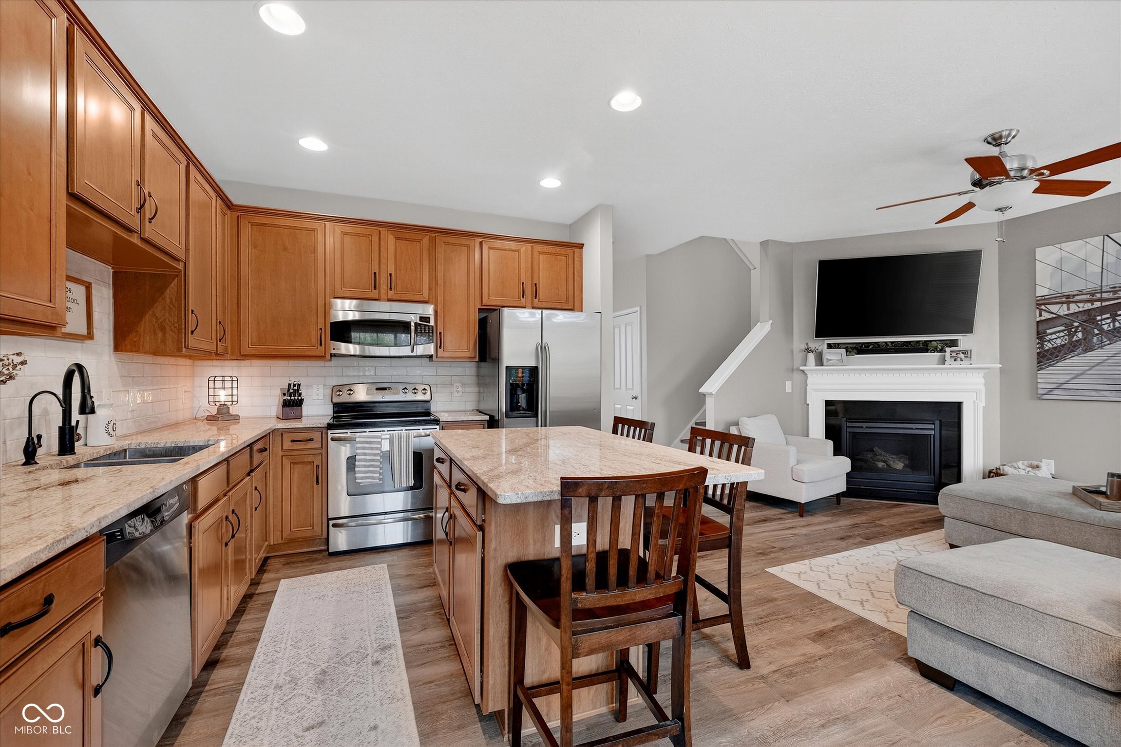 9050 Sparta Drive Fishers, IN 46038 - Photo 8 of 32