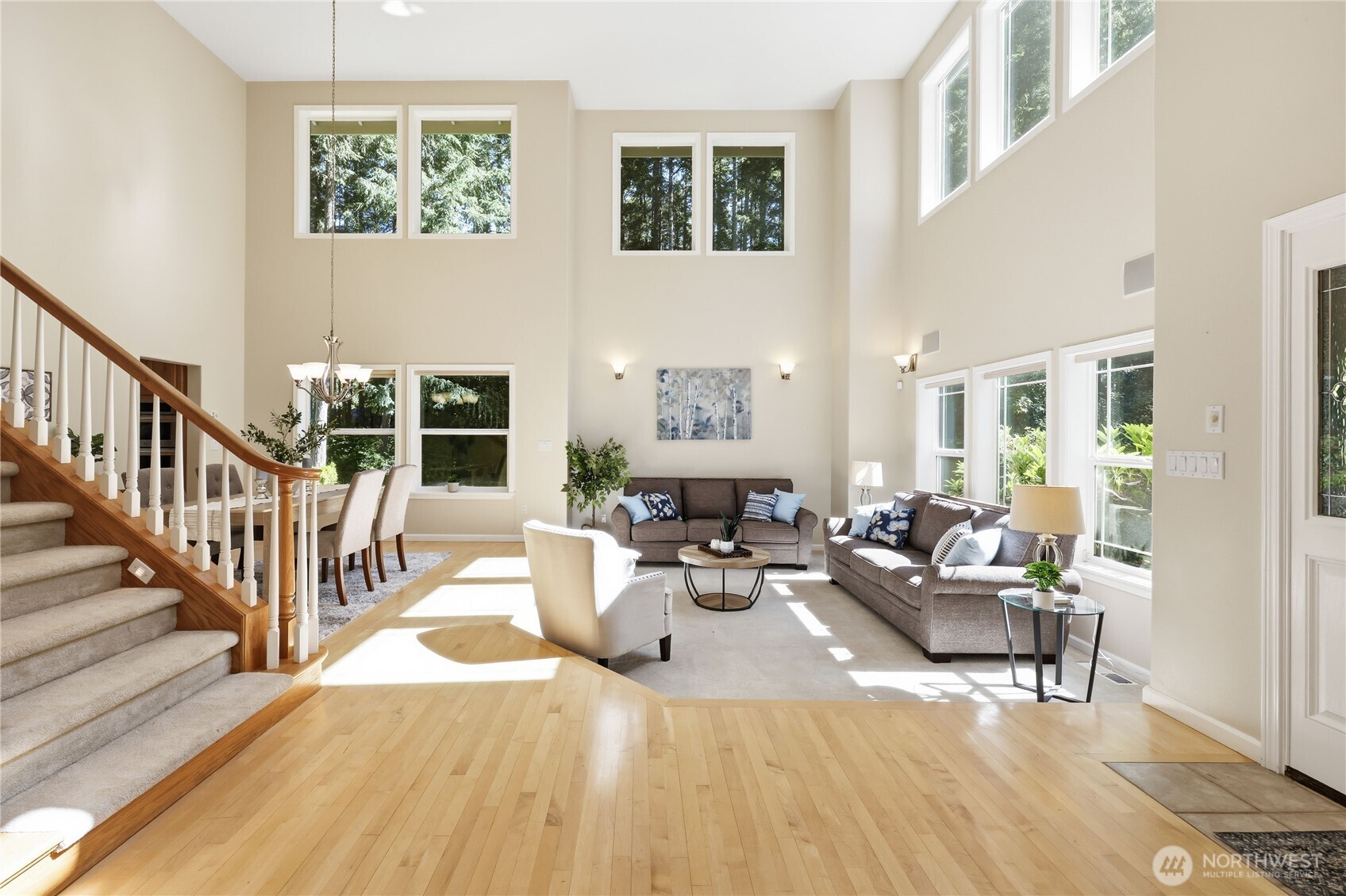 4354 Northwest Westgate Road Silverdale, WA 98383 - Photo 3 of 40 a living room with furniture