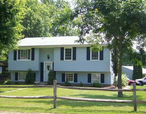 91 Fosterville Road Greensburg, PA 15601 - Photo 1 of 8 Exterior Front.