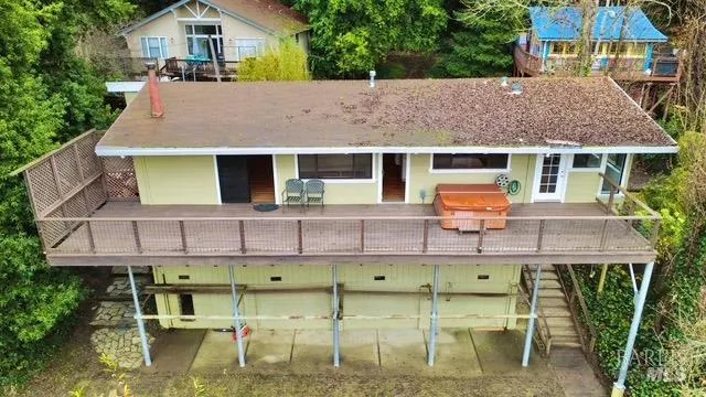 $799,000 | 16868 Center Way, Guerneville, CA 95446