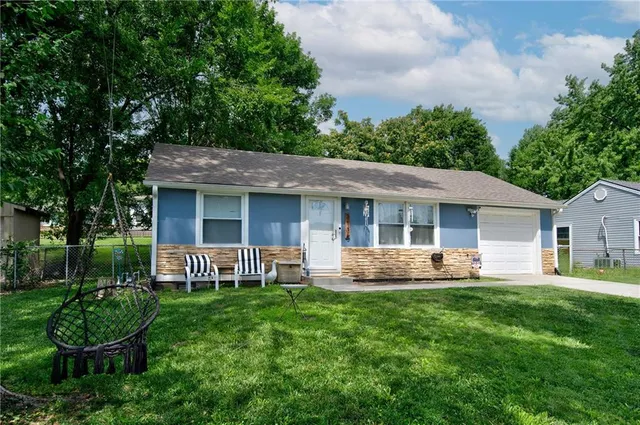 $170,000 | 3136 South 8th Street, Kansas City, KS 66103