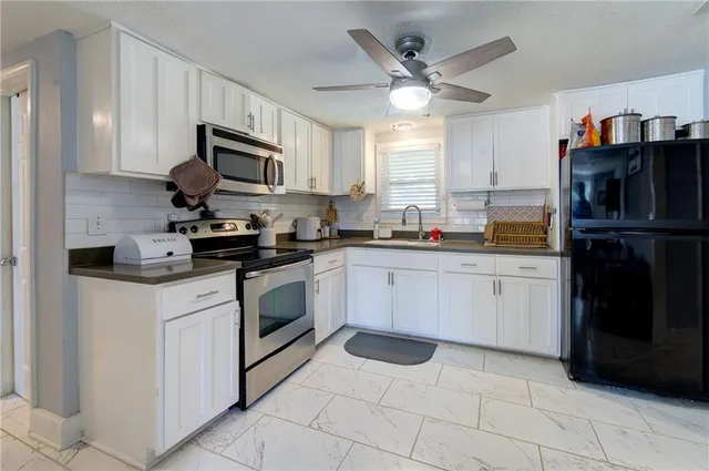 $170,000 | 3136 South 8th Street, Kansas City, KS 66103