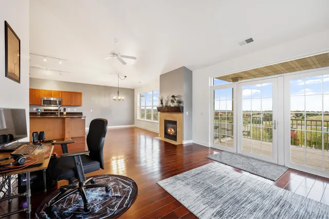 $359,000 | 9225 Crosswinds Lane, Unit 402, Madison, WI 53593