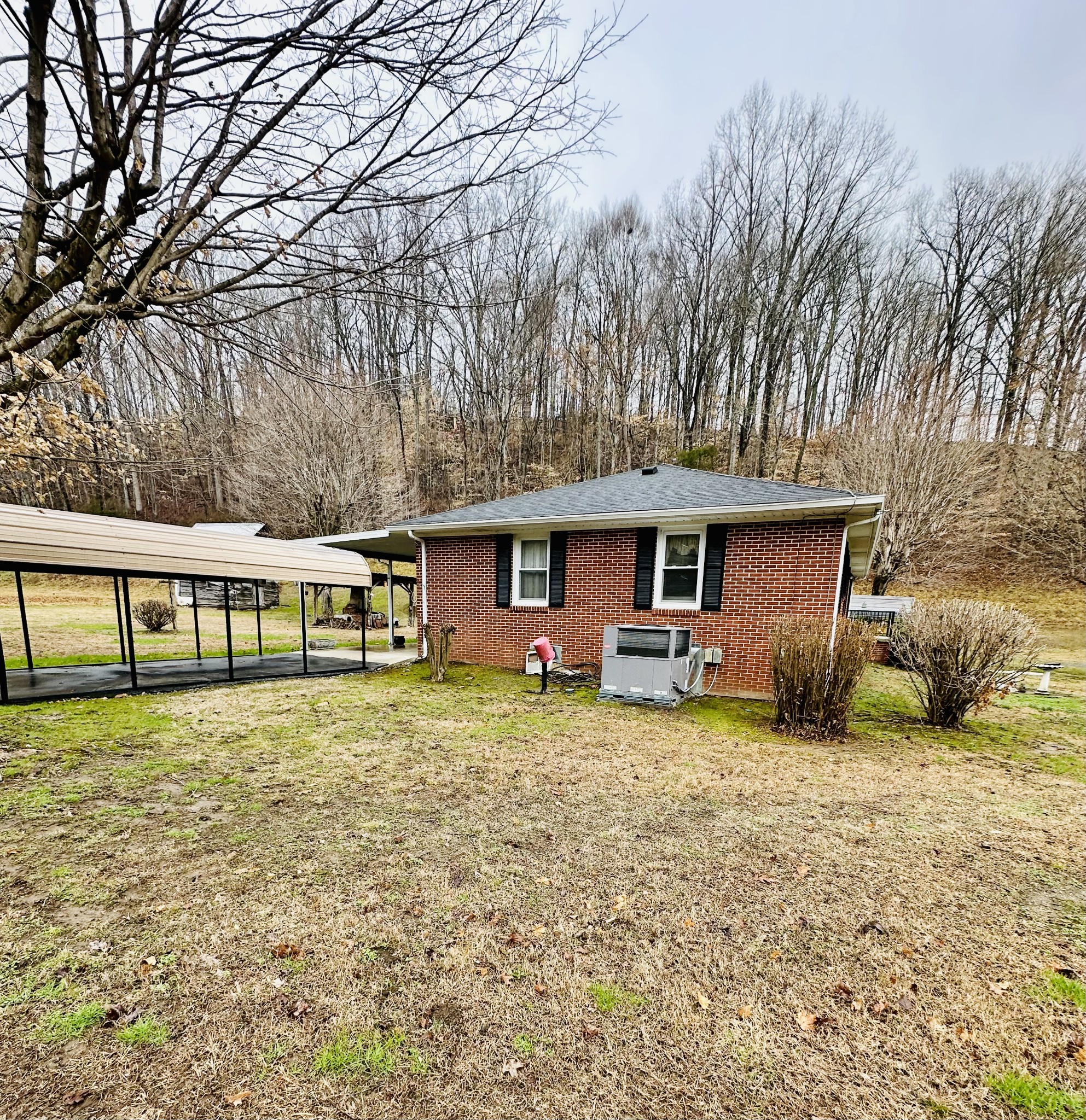 254 Rutledge Road Shelbyville, TN 37160 - Photo 8 of 61 Gallery Image 8